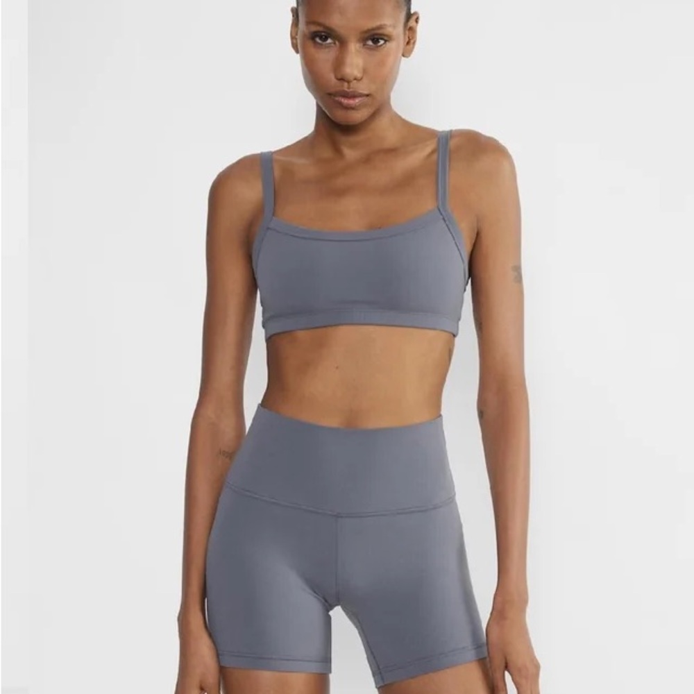 Aritzia TNA Biker Shorts